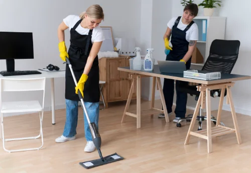Nettoyage de bureau professionnel à Montet-et-Bouxal